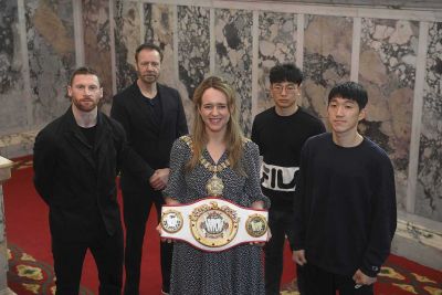 Sunghyun LEE, a Korean kickboxing specialist meet N,Ireland's top professional kickboxer, Johnny ‘Swift' Smith at the Belfast City Hall (Wednesday 24th November) Lord Mayor,Councillor Kate Nicholl, posed for photographs