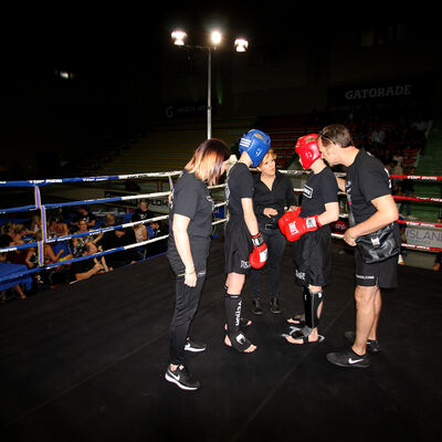 Jay Snooden Vs James Braniff in a demo both boys didn't get a fight. Referee gives rules for the Demo bout.