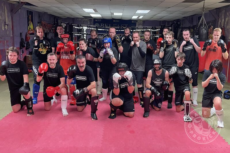 A New Sparring course which kicked-off on Friday evening 1st October at 6pm. The Level.2 sparring course was a great success with a couple of newbies joining in this time around.