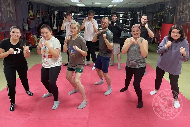 Hello new starts, welcome to the ProKick Gym in Belfast. A New Beginner’s course kicked off on Thursday 18th November at 8pm at the #ProKickGym