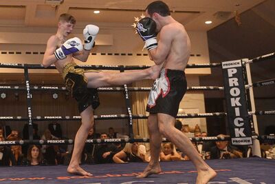 Italian Cingolani faced Snoddon from N,Ireland at the Stormont Hotel for the #WKN European title at #KnockdownLockdown in Belfast