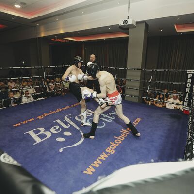 K1 fight made between 60-62 kg