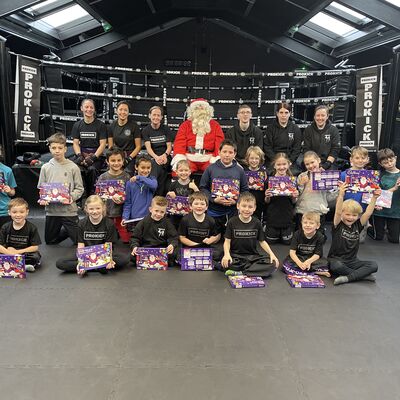 Meeting Santa - From Raw Beginners to students who will try the Grade on 18th Dec 2022. No.