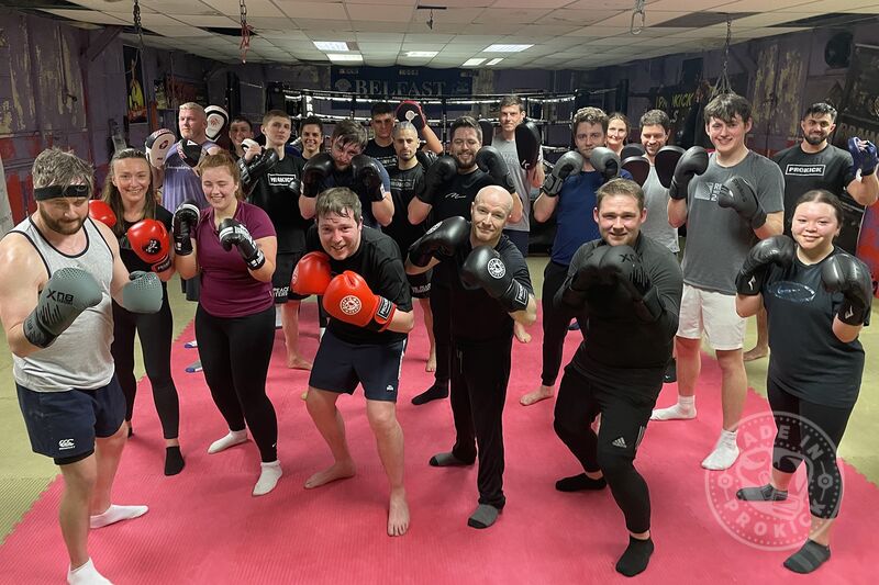 Pictured here on Monday 4th April the 8.pm class - we finished a ProKick 6-week beginners #kickboxing course. It all happened with the help of senior coach #BillyMurray and current European #JaySnoddon