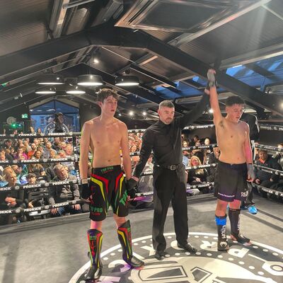 Gary Lynch (ProKick) 15yrs VS Fionn Heslin (TopPro Carlow) 17yrs WINNER PROKICK points. WKN K1-Style Rules 3x2 Min Rounds 72.kg