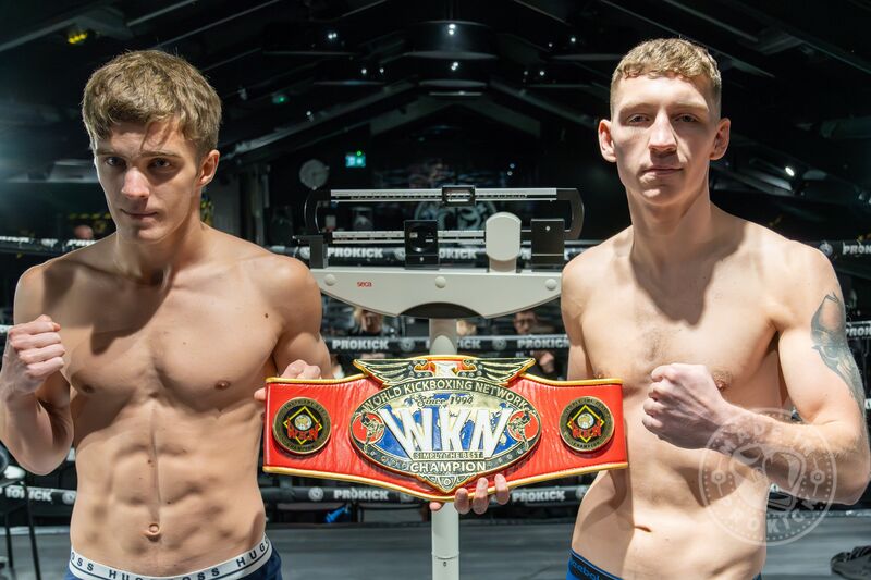 The stage was set for the eagerly awaited WKN K1-Style All Ireland Crown. Among the contenders, local fighter Dan Braniff represented (ProKick) with pride, while (TopPro) had their own representative in Martynas Jagutis from Carlow.