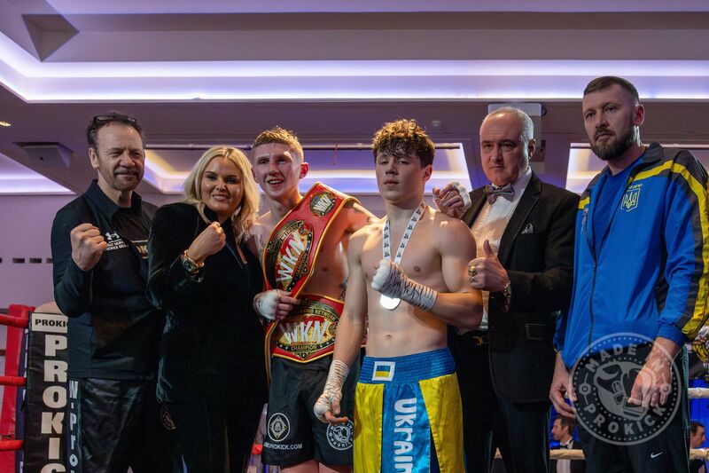 A special shout-out to the local champion and headliner, Jay Snoddon, for clinching his second WKN world title belt in style!