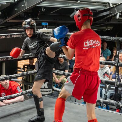 Low Kick Light 2 x1.5 Min Round Freddie Simms (ProKick) Vs Jonathan Saunderson (Champions Kickboxing, Larne) DRAW