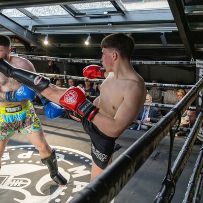 Light-contact with Gary Lynch (ProKick) Vs Tiernan McNally (Golden Dragon - The Loop)