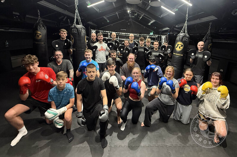 Congratulations on completing the 5-Week Beginners Course on Monday, November 17th, 2025! 🎉 A huge shoutout to all the ProKick members who showed up and brought amazing energy to the final session. What a fantastic way to finish strong! 👏