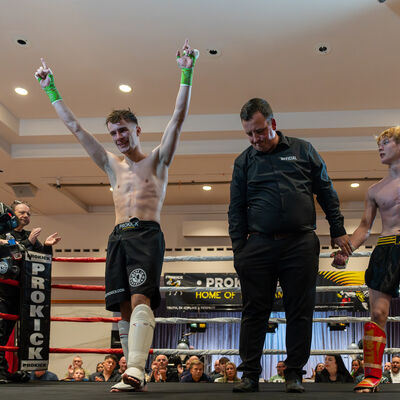WKN LowKick-Style - 3x2 Minute Rounds - Fight Weight 58-60Kg James Whiteside 58.1kg (ProKick) Vs Cormac Creamer 57.1kg (Birr K-1 Kickboxing, Offaly)