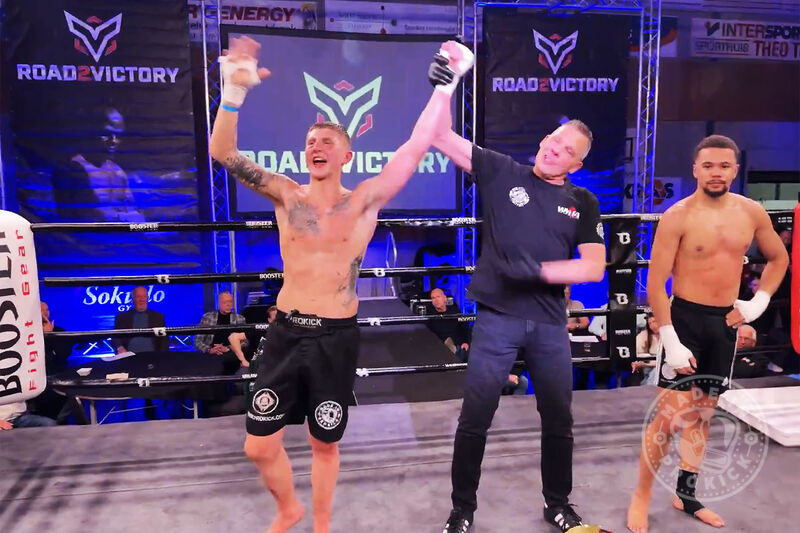 In the main event, Jay Snoddon from Belfast delivered a stellar performance, earning a unanimous points victory in a thrilling bout held in Volendam, Holland. Meanwhile, Dan Braniff also claimed a decisive win. Full results are listed below: