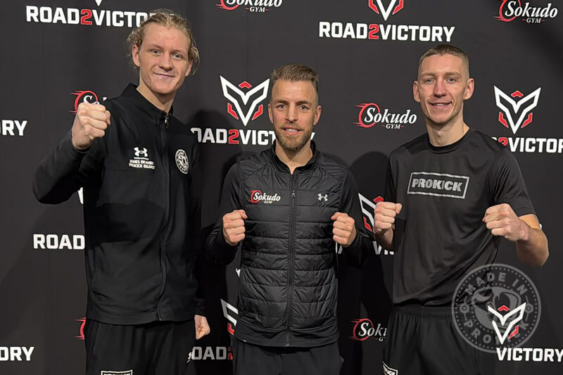 A big thanks to promoter Robin Vriend (centre) from Sokudo Gym for the invitation, and special thanks to Matchmaker Marjolein for putting together another exciting show.