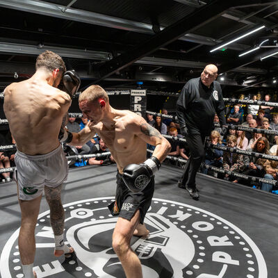 Dan Braniff (ProKick) Vs Jordan Dempsey (Team KF Swords)