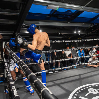 Redouan El Aouad WINNER (Sokudo Gym, Holland) vs. Alan Ginson (Birr Kickboxing)