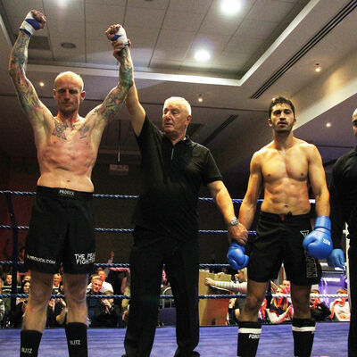 IceMan Darren McMullan takes the bout of the judges score cards Vs Nikos Kollias (Cyprus)