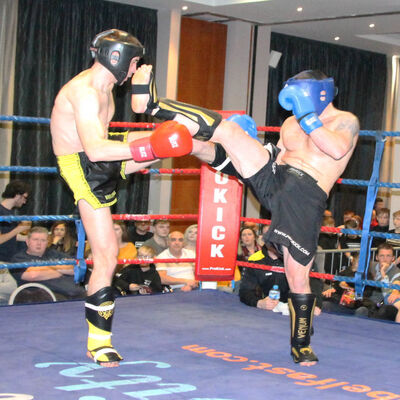 First timers meet in the ring - Novice Low Kick Style with Martin Carson (Belfast, NI) Vs David McCormack (WINNER POINTS) (Wolfpack, Athlone)