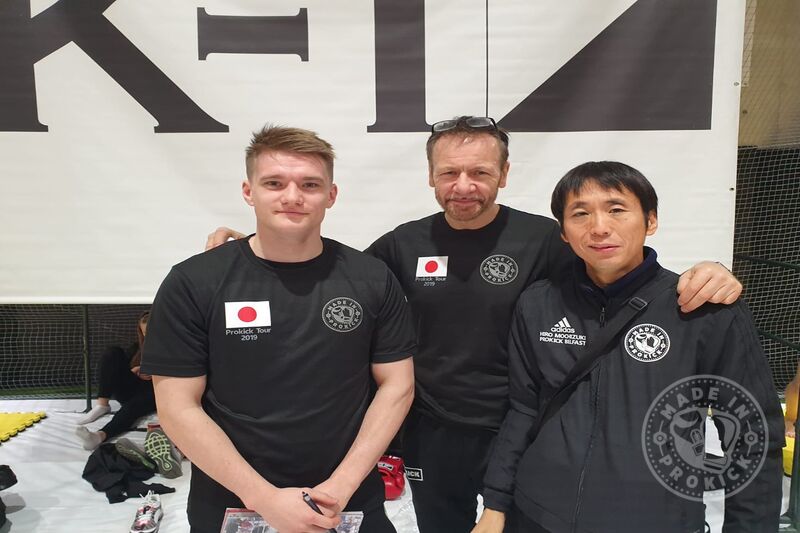 A huge thanks to Mark Bird, for helping out and being our tour-guide, Mark is living and fighting out of Tokyo. Also to Mr. Hiro Mochizuki for all his help and hard work in organising the matches in Japan.