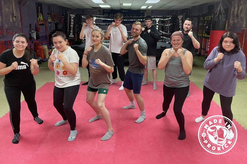 Hello new starts, welcome to the ProKick Gym in Belfast. A New Beginner’s course kicked off on Thursday 18th November at 8pm at the #ProKickGym