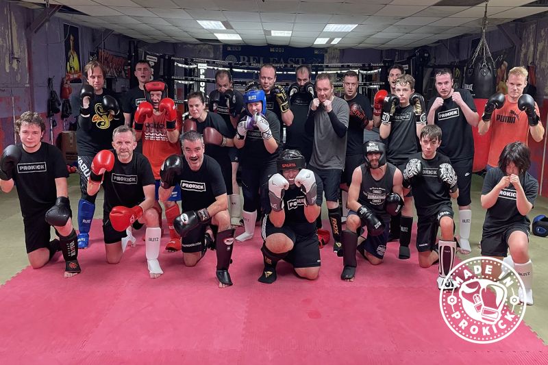 A New Sparring course which kicked-off on Friday evening 1st October at 6pm. The Level.2 sparring course was a great success with a couple of newbies joining in this time around.