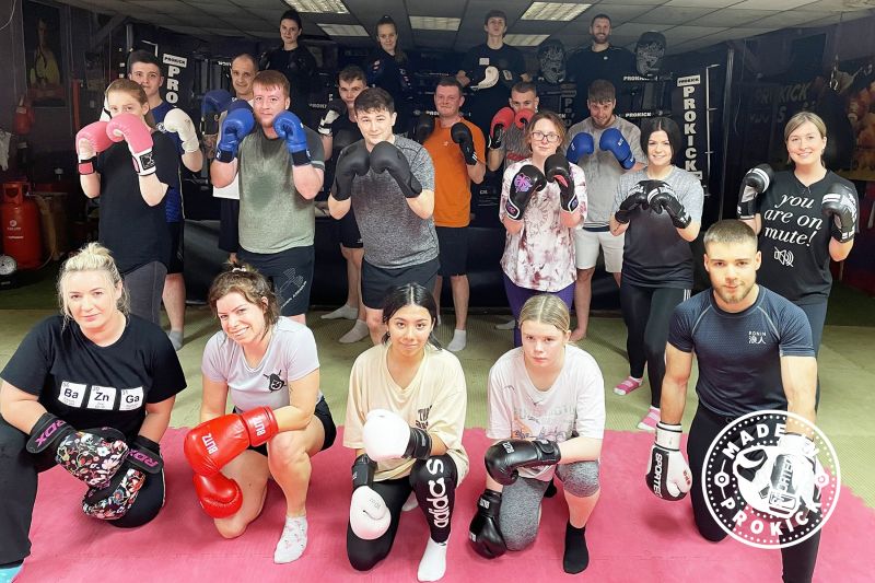 We Finished Six Weeks at proKick Gym on Wednesday 17th Nov - The class were put through a tough basic pad session under the direction of head-coach Mr #BillyMurray and #TeamProKick