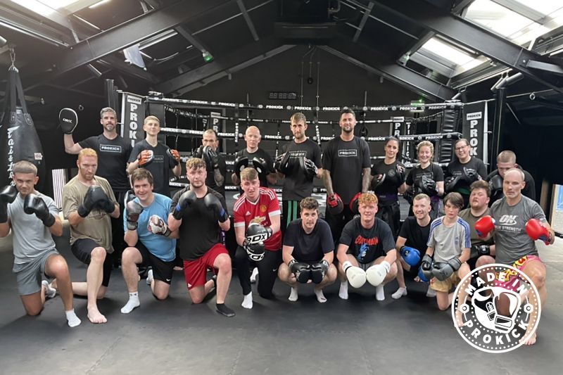 This squad completed their starter course on Thursday 1st June at 8pm. A BIG Well done team that was a tough no-nonsense final session which had the team pushed on the pads courtesy of a senior class.