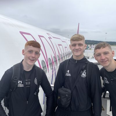 We nearly there! Dan Braniff, James Braniff, and the youngest member of the Braniff family, Adam, are on their final flight to Cyprus. The event is hosted by Chris Christodoulou from the UpperCut team.