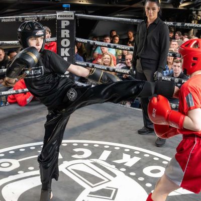 Amelia fires a round kicks in a Light Low-Kick Rules match. Amelia Cieslikowska (ProKick) Vs Lilly McPherson (Champions Kickboxing Larne) DRAW