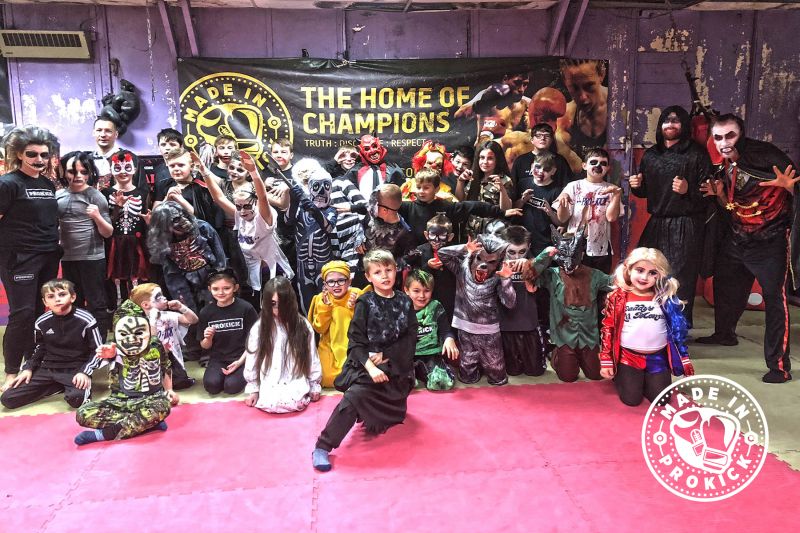 Halloween 2018 ProKickGym - A big thanks to all the ProKick Kids, Parents and Guardians who help turn out for the ProKick Kids Halloween Fun Day. Have a happy and safe Halloween